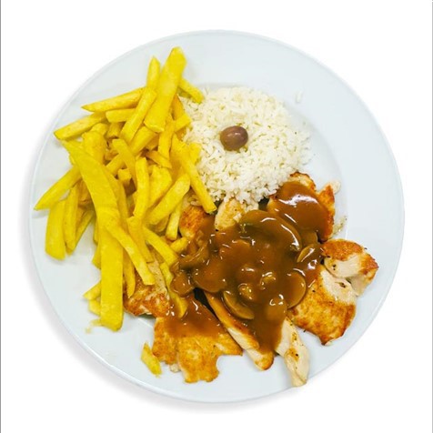 Bifinhos de Frango c/molho de cogumelos 